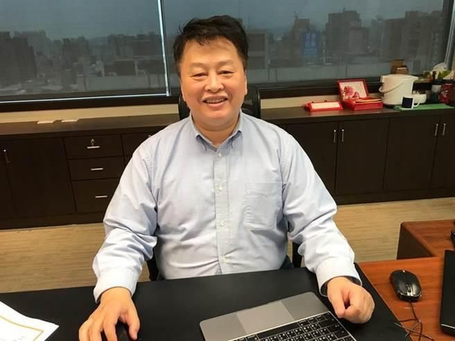 指控高虹安的資策會執行長卓政宏「兼職」曝光！　網怒吼：先對自己提告