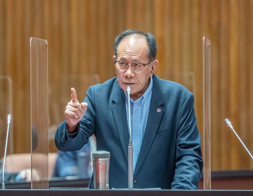 苗栗選情生變！在地藍委陳超明公開倒戈力挺鍾東錦