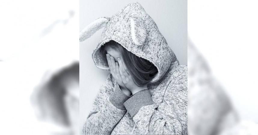 醉女遭撿屍拍不雅片！　「打給男友不想被帶走」　警衝酒店當床逮捕惡狼