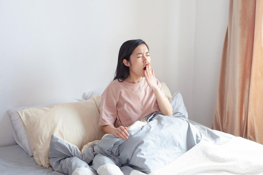 睡眠不足恐增死亡風險！倫敦大學研究：每天睡不到5小時　罹患兩種慢性病40％