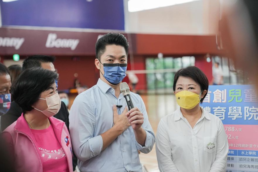 這樣有「抗中保台DNA」？高端二期試驗委託中資做的　蔣辦批陳時中：假抗中真賣台