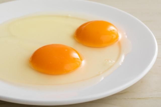 網傳土雞蛋「飼料有加蘇丹紅」？專家曝：僅跟「1原因」有關