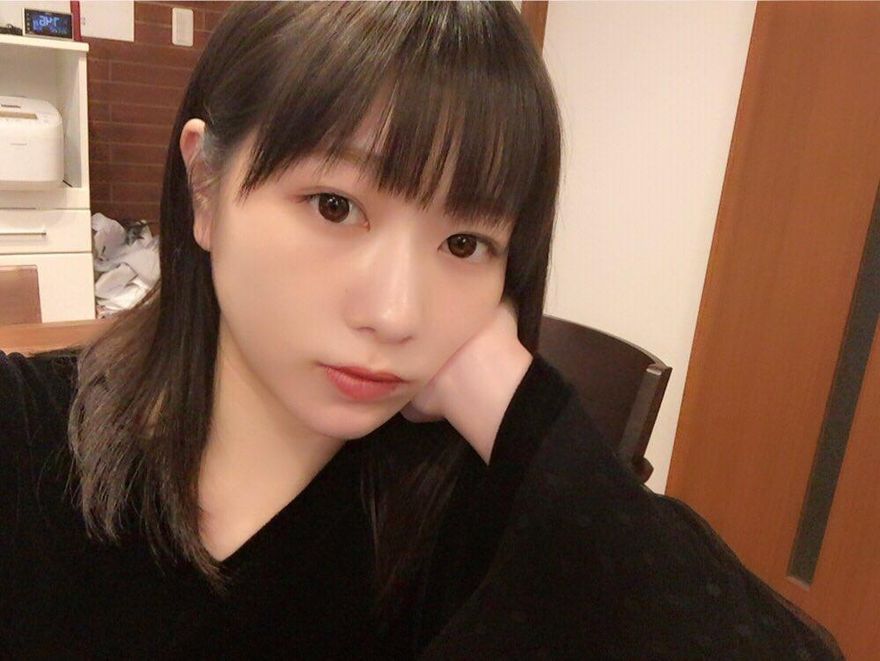 曾和綾野剛壞壞…24歲偶像爆「不倫已婚企業家」還飛美國、杜拜爽玩　日媒：是知三當三