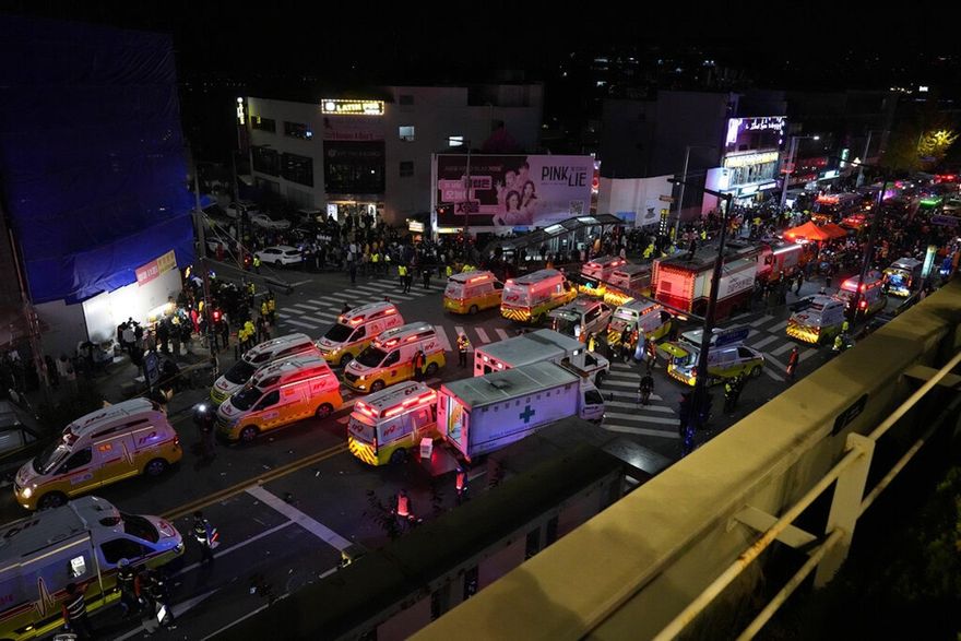 梨泰院人群踩踏釀「百人死亡」！ 醫：遇大量人流「1招」自保