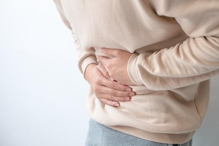 腸躁症與腸子本身無關！　中醫推按摩「2穴位」穩定神經、改善腹脹