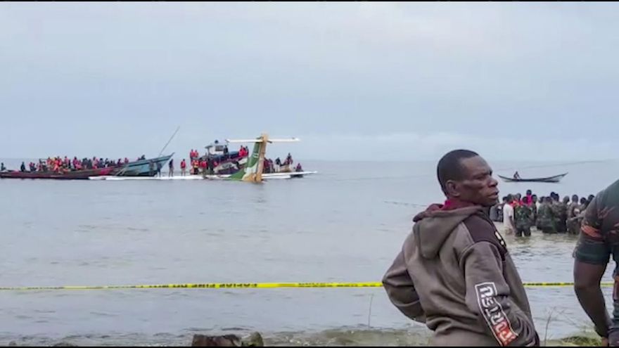 坦尚尼亞廉航墜湖已26人獲救送醫　救援工作持續中