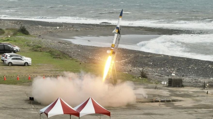 成大兩節式火箭順利升空　國家太空中心：突破關鍵技術進實用階段