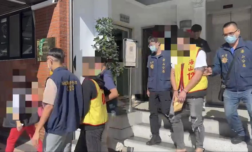 網路互嗆揪談判輸贏　竹聯幫份子率棒球隊砸店