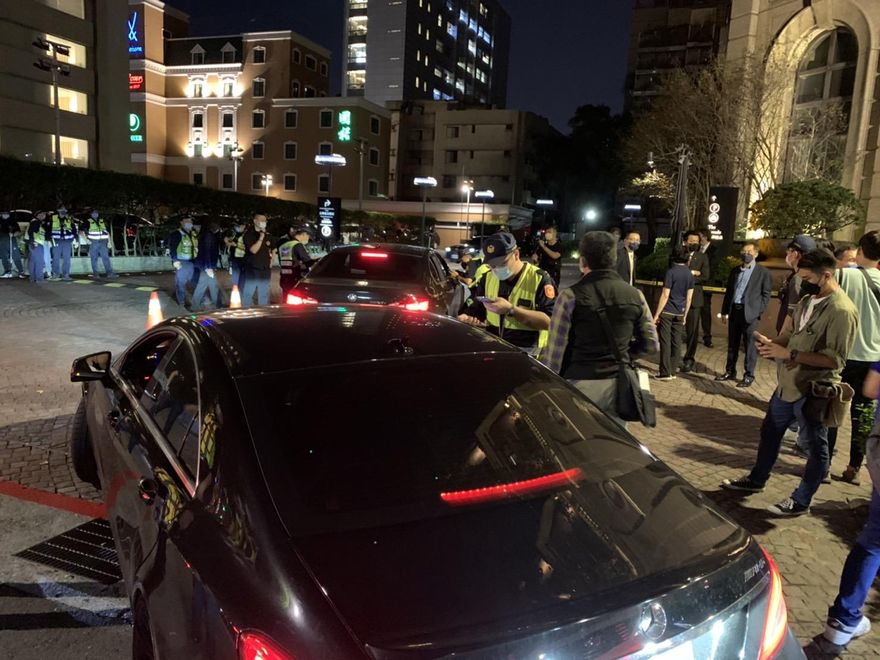竹聯幫主么么辦壽宴！1111取含意…北市警動員75人戒備