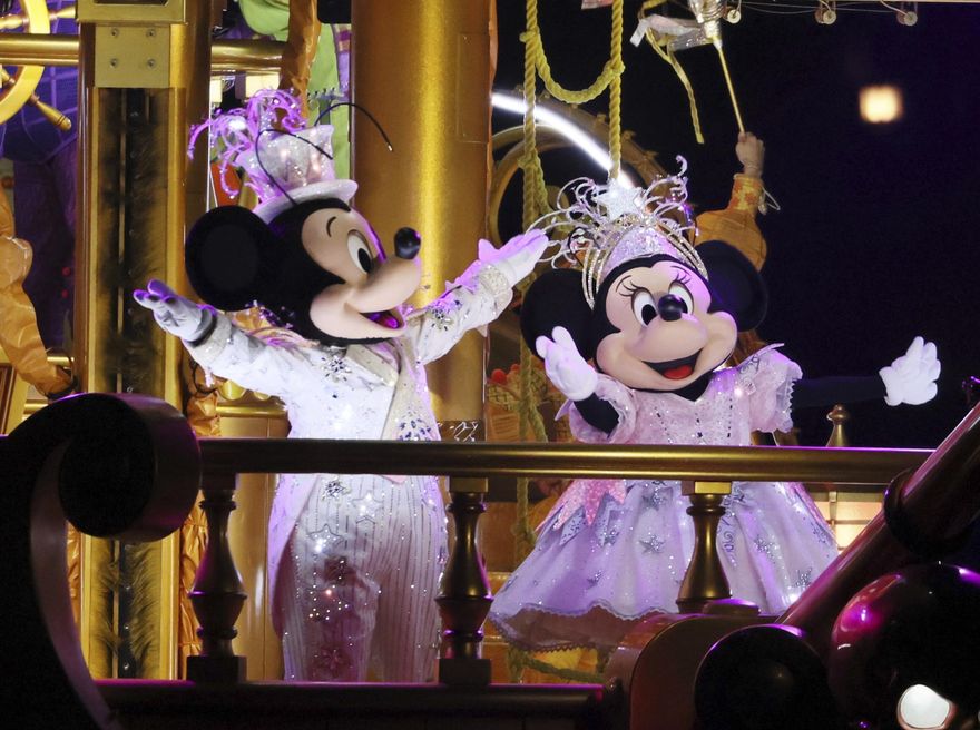 迪士尼股價下跌超過13%！ 計劃將裁員凍招　靠Disney+力拼虧轉盈
