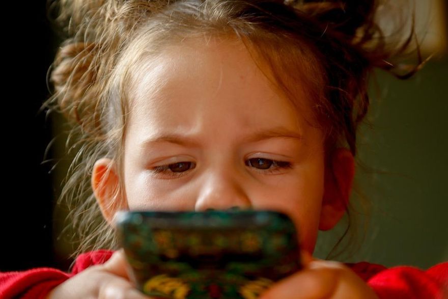 開學收不了心恐是暑假「1件事」害的！家長必學3招提升孩子注意力
