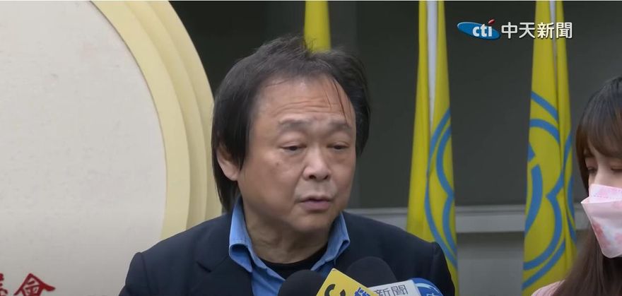 王世堅大讚黃珊珊「正直清廉」　被罵背叛也看開：不戀棧