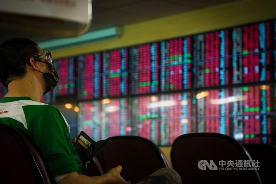 台股勁揚　金管會：國際股市齊漲加上外資買超帶動