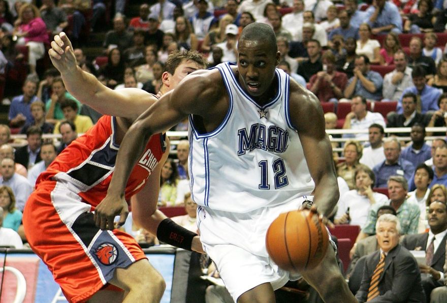 阿中哥誤會大了～人家魔獸早在2004年加盟NBA就穿「12」號