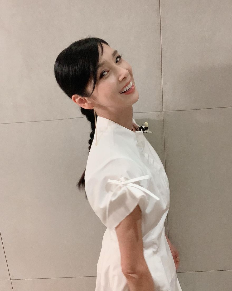 62歲奇蹟美魔女！「黑木瞳」凍齡美貌5訣竅曝光！