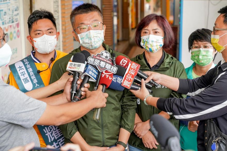 蔡其昌批盧秀燕前後不一卻是迴力鏢！羅廷瑋：幫中央欺負台中人