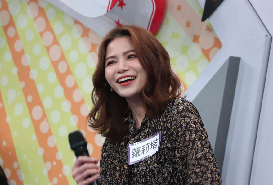 蘿莉塔自爆「婚前協議」喬不攏！與未婚夫尚未結婚登記…男方「殺價外遇賠償」引衝突