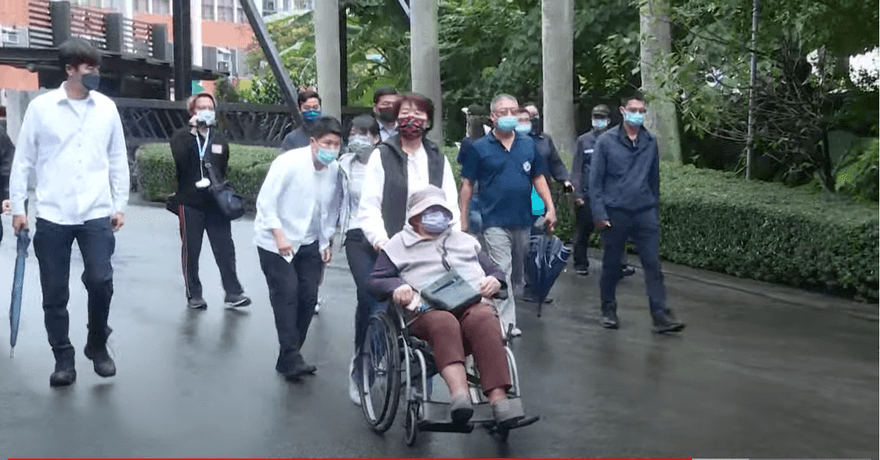 快訊/黃珊珊投票　曝開票前「私人行程」找回快感
