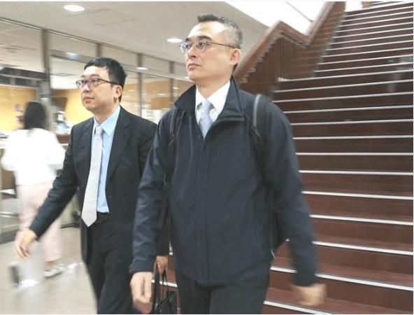 邱彰信升官是「捐錢表忠」？！　私菸案後曾兩度捐款給「他」