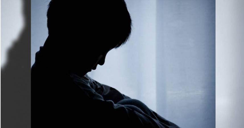 13歲少年「不想發育」狂吃雌激素5個月　醫檢查嘆「早就都萎縮了！」