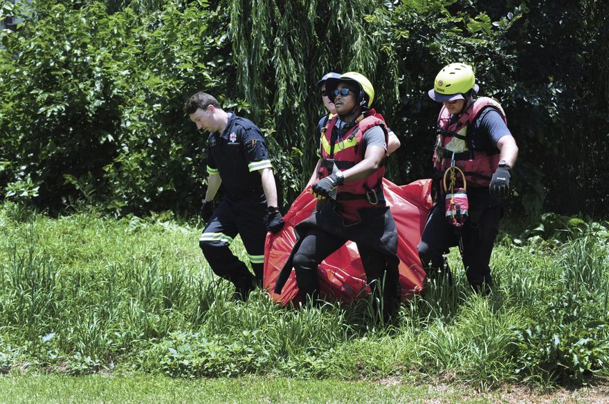 【影】南非約翰尼斯堡暴洪奪命　至少9人不幸罹難
