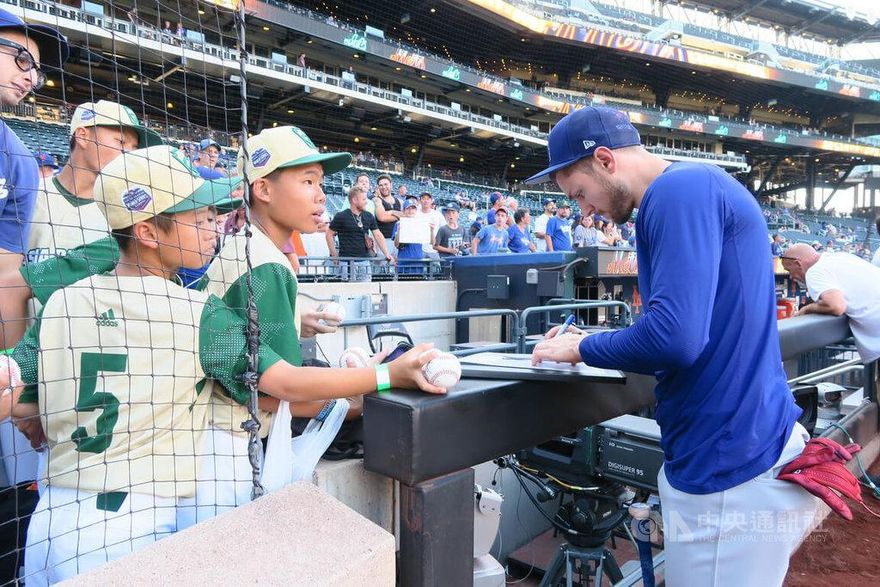 MLB費城人重量級補強！傳11年3億美元簽下特納　為史上第4大游擊約