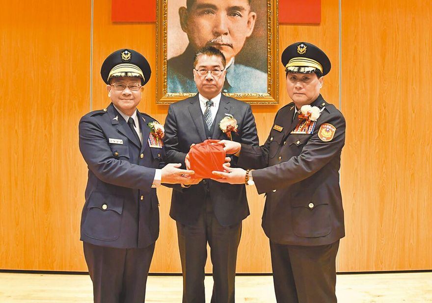 警大校長陳檡文申請提前退休　蘇貞昌火速准辭理由曝