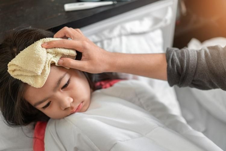 孩子到底生什麼病？醫整理「小朋友感冒攻略」讓爸媽靠症狀猜病毒