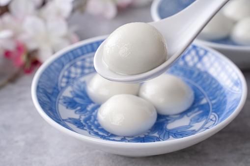 冬至吃湯圓小心熱量攝取！營養師：加入「這食材」減糖低卡無負擔