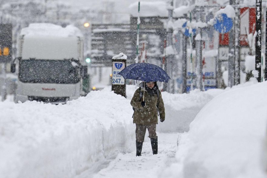 日本新潟降破紀錄大雪！飯店員工發文提醒旅客「可以不來」　附帶爆笑備註：被罵我再刪文