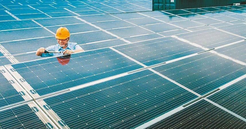 台灣應該持續發展綠電嗎？最新網路民調結果令人驚訝