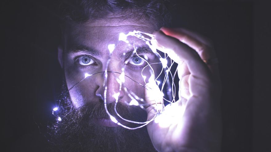 人類只用10%腦力？電影《露西》理論是真的嗎？生物學專家揭真相⋯