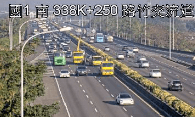 快訊/國1爆5車連撞！尖峰時段「少一條車道通行」塞爆　回堵3km