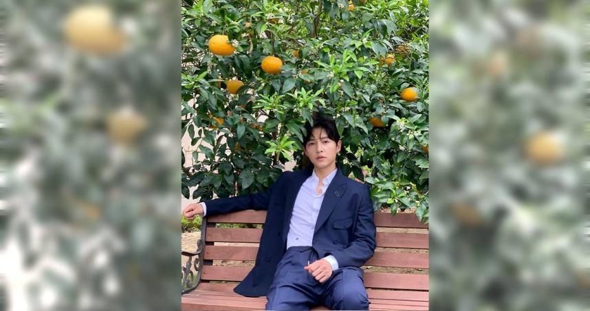 宋仲基新女友起底！爆有10歲女兒「12年凸肚照曝」　若再婚他秒升格當爸