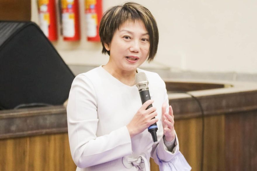 范雲表態「女人要當兵」將提案修法！網炸鍋罵爆：辭職簽下去