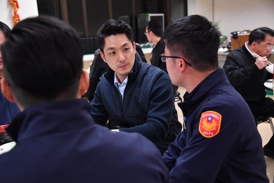 李四川曬101跨年彩排照　霸氣喊話釣出蔣萬安神回應