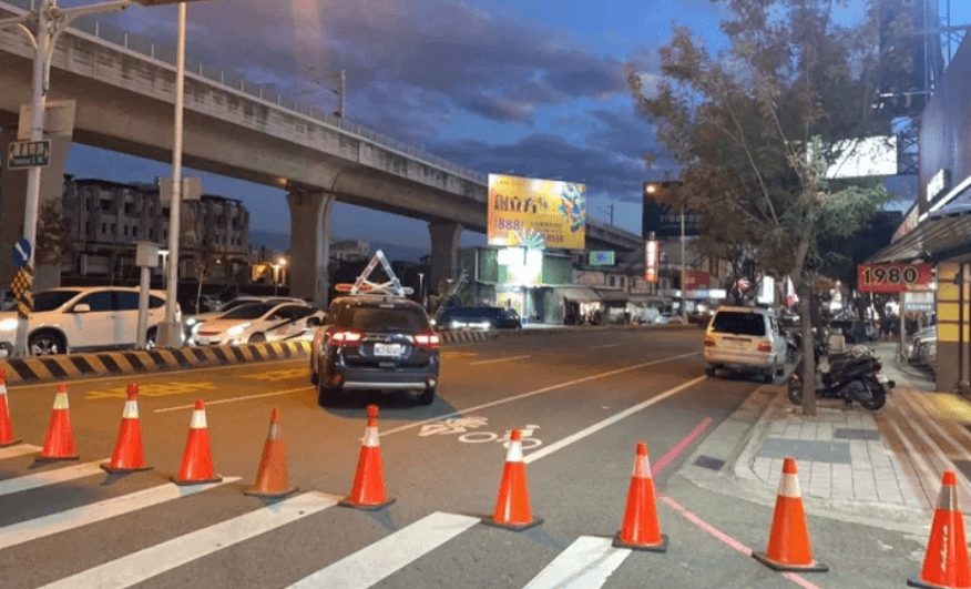 快訊/台中潭子瓦斯外洩！警封鎖車道兩小時後已解除警報