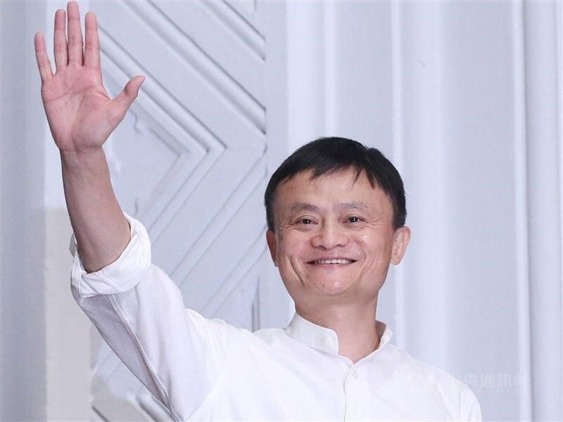 放棄螞蟻控制權 馬雲被拍到在曼谷看泰拳