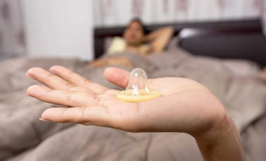 工程師外遇小三還買春！他不滿上訴…遭法院打臉判賠16＋24萬元