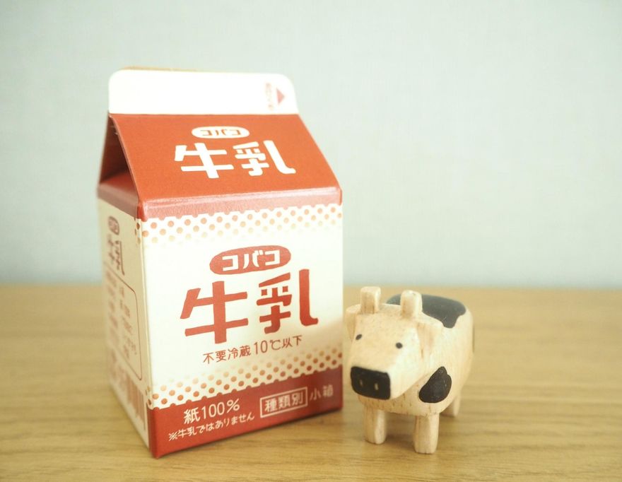 冷知識！市售牛奶幾乎都是紙盒裝　營養師揭秘