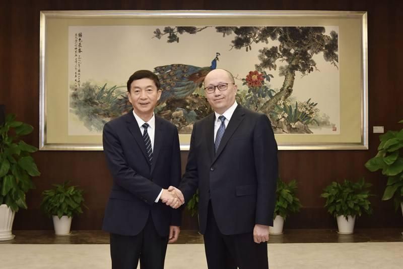 港中聯辦主任換人！國安公署長鄭雁雄接任　危機處理強受青睞