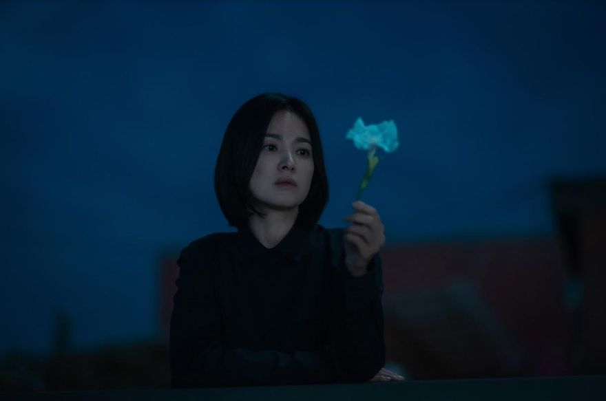 《黑暗榮耀》宋慧喬霸氣回歸小螢幕！盤點「超夯復仇韓劇」　她為殺父之仇當間諜