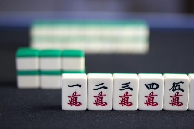 過年熬夜打麻將眼睛超乾！中醫曝喝「這3種茶」助改善