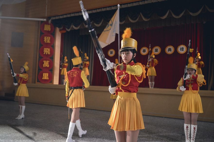 魚丁糸復刻16年前神曲…MV女主角「是小S大女兒」！狂被K頭嚇壞青峰：妳媽知道嗎？