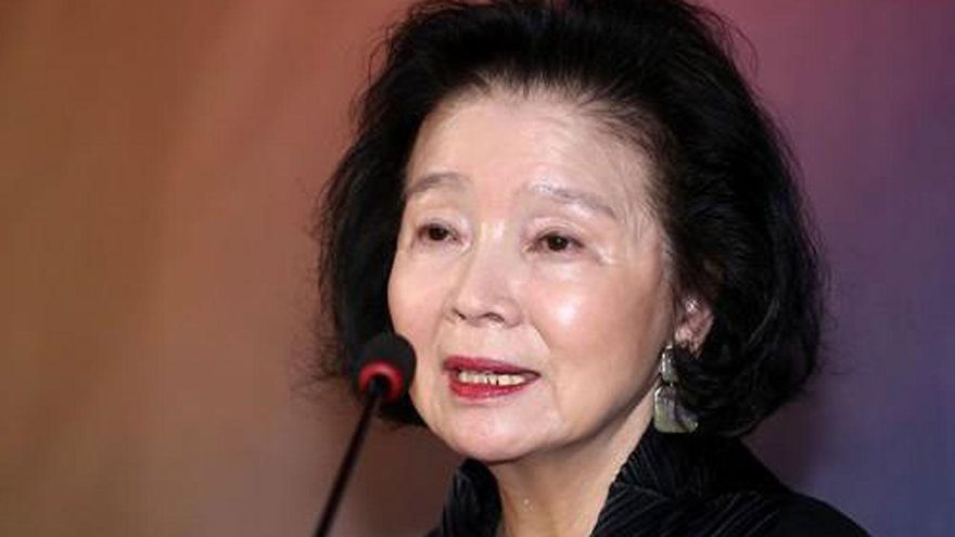 戲如人生！韓資深國寶級影后尹靜姬驚傳逝世！丈夫坦言阿茲海默症纏身10年