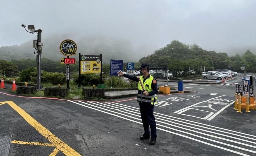 初一走春陽明山為北市首選　上下山彈性交通管制