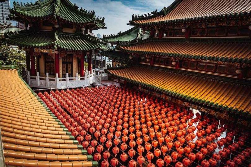台南廟祝「只休2天」夫妻同做又供宿、月薪25K　網意見分歧