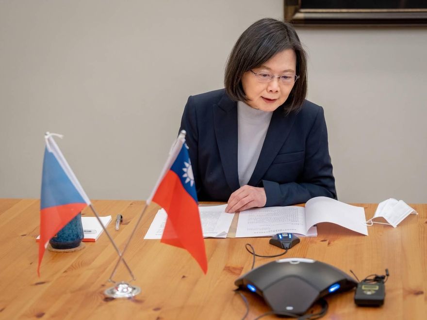 蔡英文總統與捷克總統當選人進行電話會議　盼雙方深化經貿交流