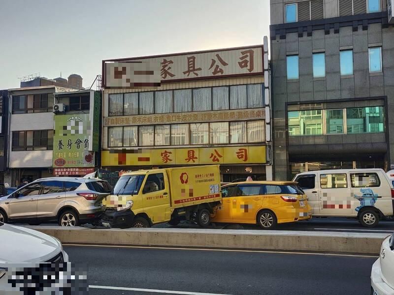 5車連環車禍！台中中清路慘塞爆　警消排除狀況中