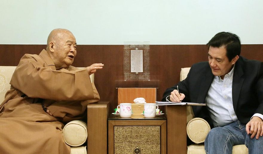 與大宗教家結緣30年!馬英九透露43歲法務部長與67歲星雲大師「合作這件事」